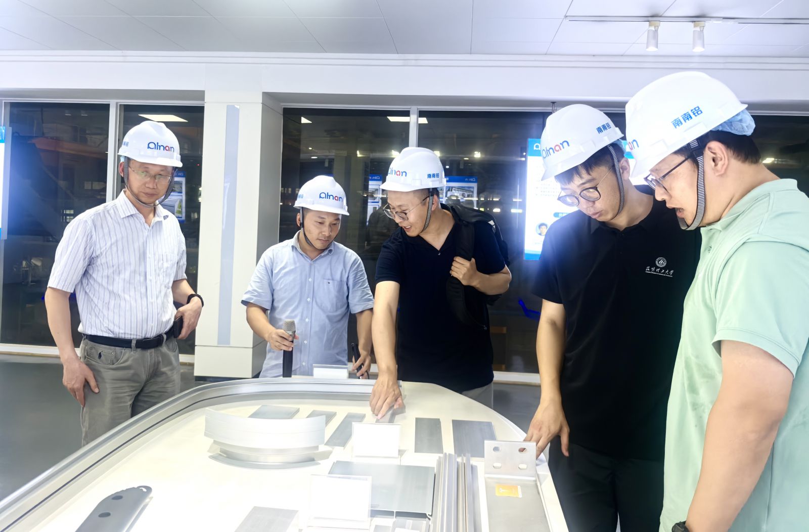 da3f72550f5a6e7990a711188d37904 中国·9888拉斯维加斯(股份)有限公司-官方网站